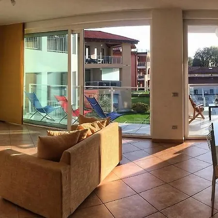 Riva Gabella 6 * Maccagno