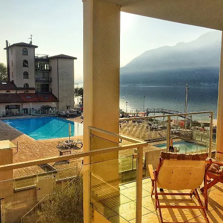 Riva Gabella 6 * Maccagno
